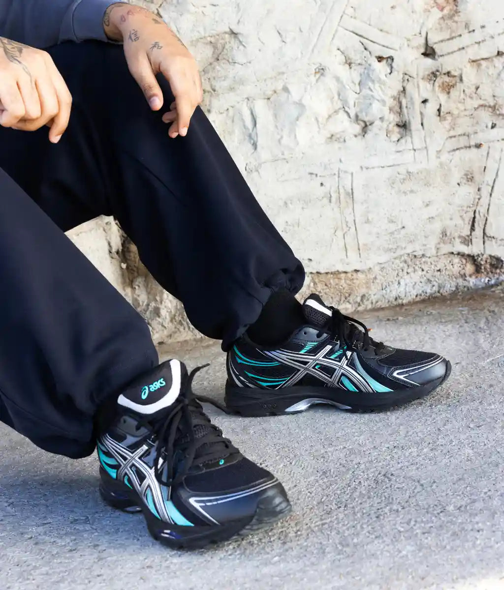 ASICS Gel-Sekiran - "Black/Waterfall"