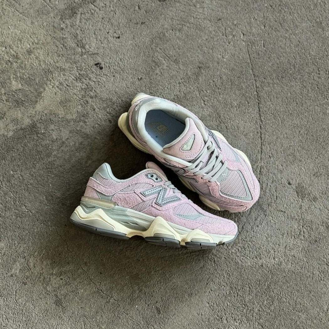 New Balance 9060 - 'December Sky'