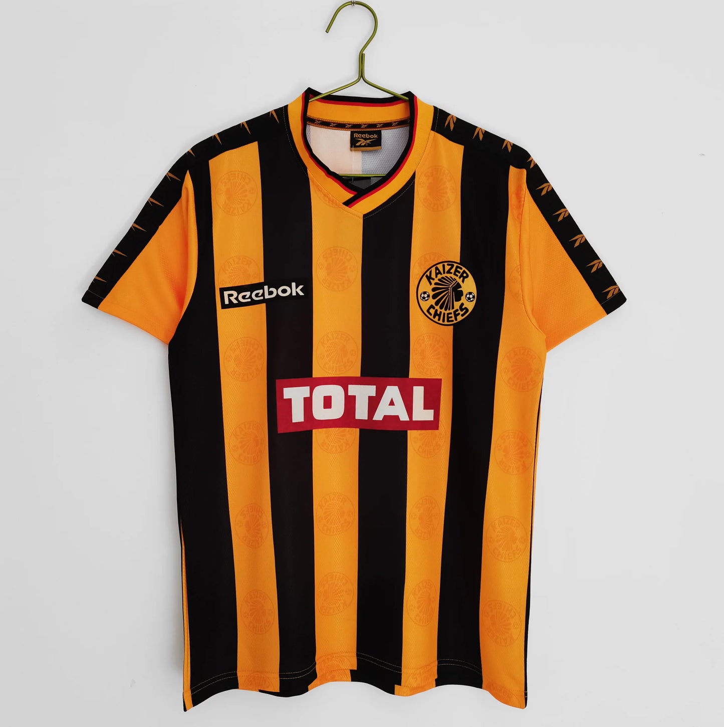 Kaizer Chiefs 1998/99 Home Retro Football Shirt