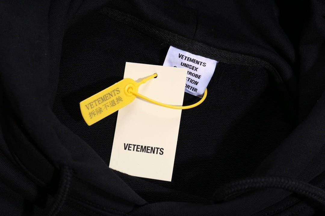 Vetements ‘Vetements.com’ Hoodie
