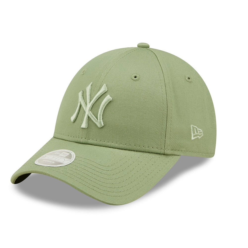 New York Yankees 9FORTY Womens League Essential Green Cap