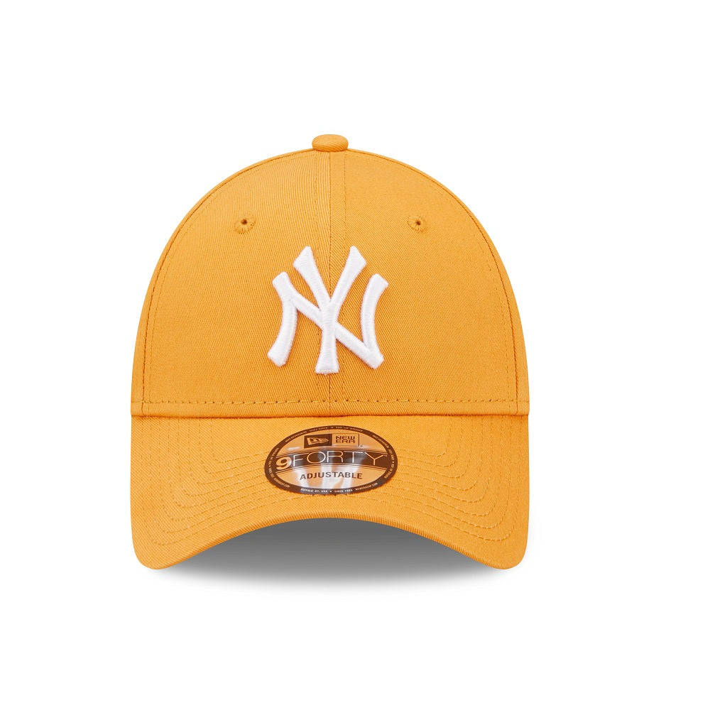 New York Yankees 9FORTY League Essential Yellow Cap