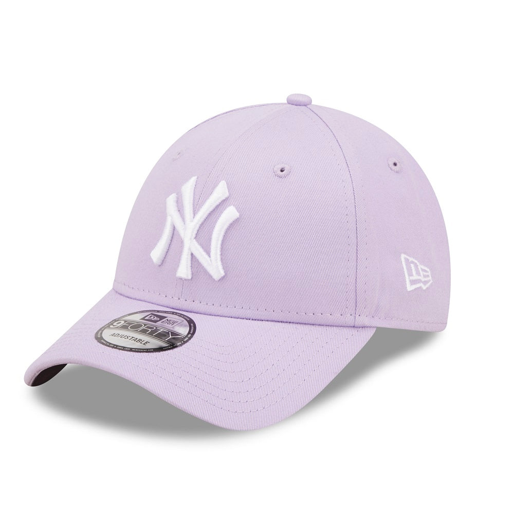 New York Yankees 9FORTY League Essential Lilac Cap