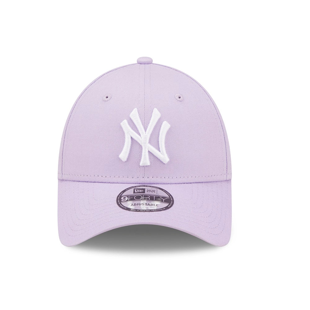 New York Yankees 9FORTY League Essential Lilac Cap