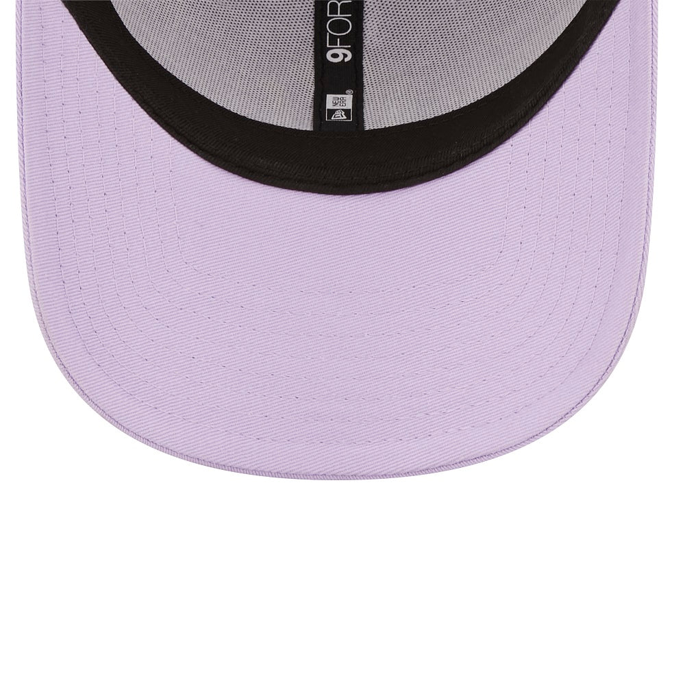 New York Yankees 9FORTY League Essential Lilac Cap