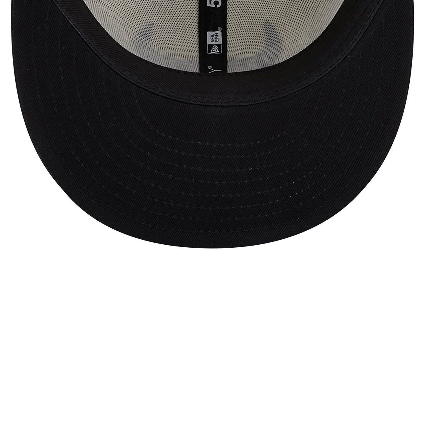 Chicago Bulls 59FIFTY Championships White/Black Cap