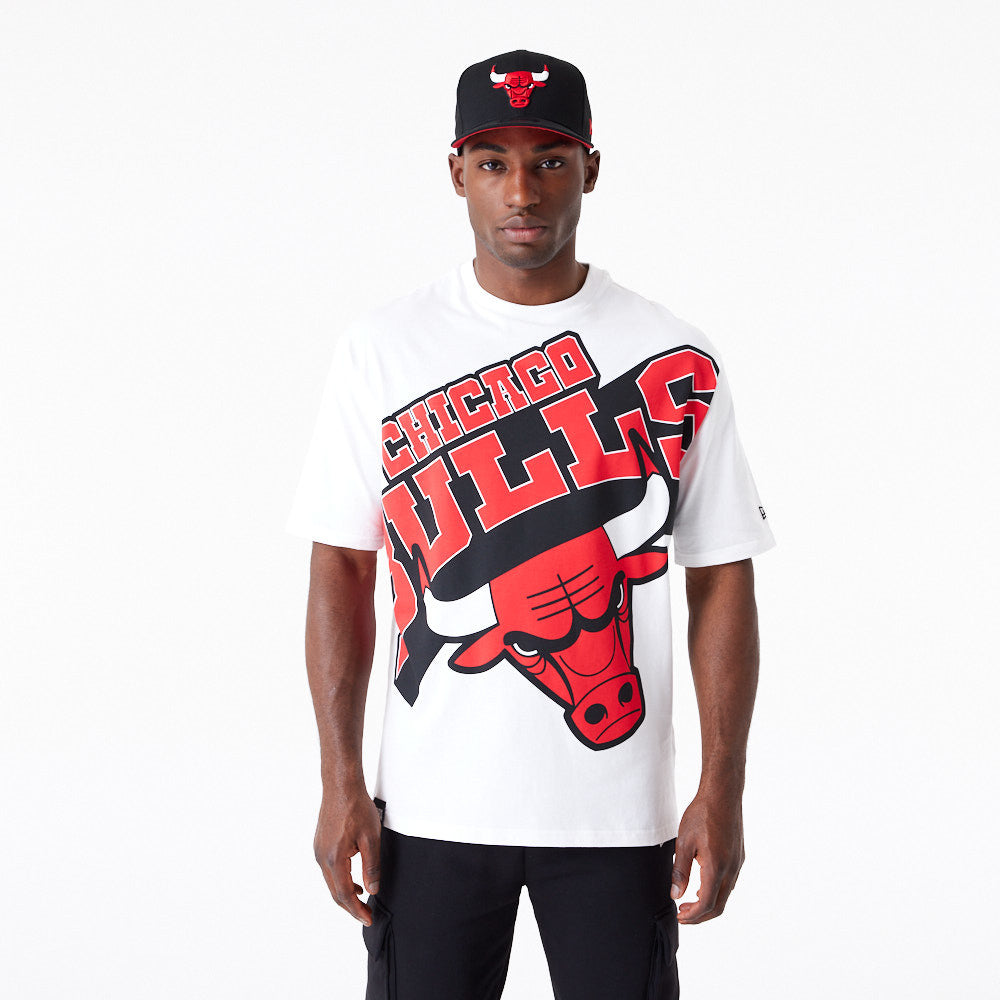 Chicago Bulls NBA Large Wordmark Oversized White Tee