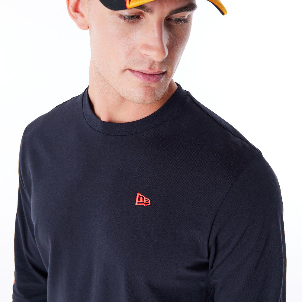 New Era Flag Flame Longsleeve Black Tee