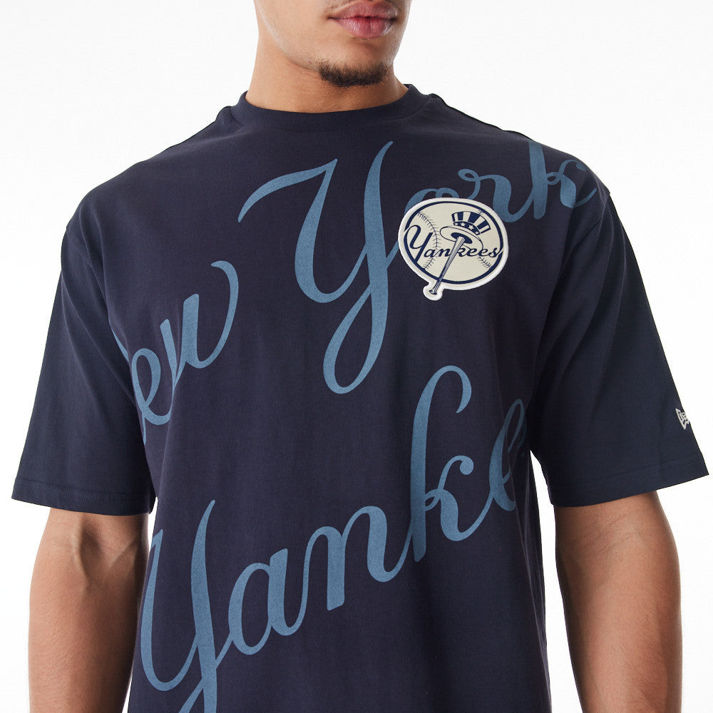 New York Yankees Oversized MLB Script Graphic Navy Tee