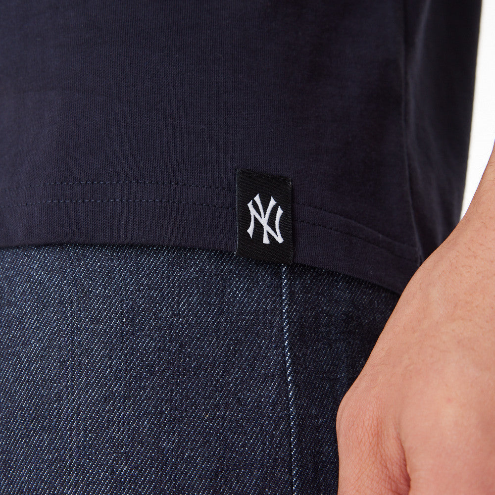 New York Yankees Oversized MLB Script Graphic Navy Tee