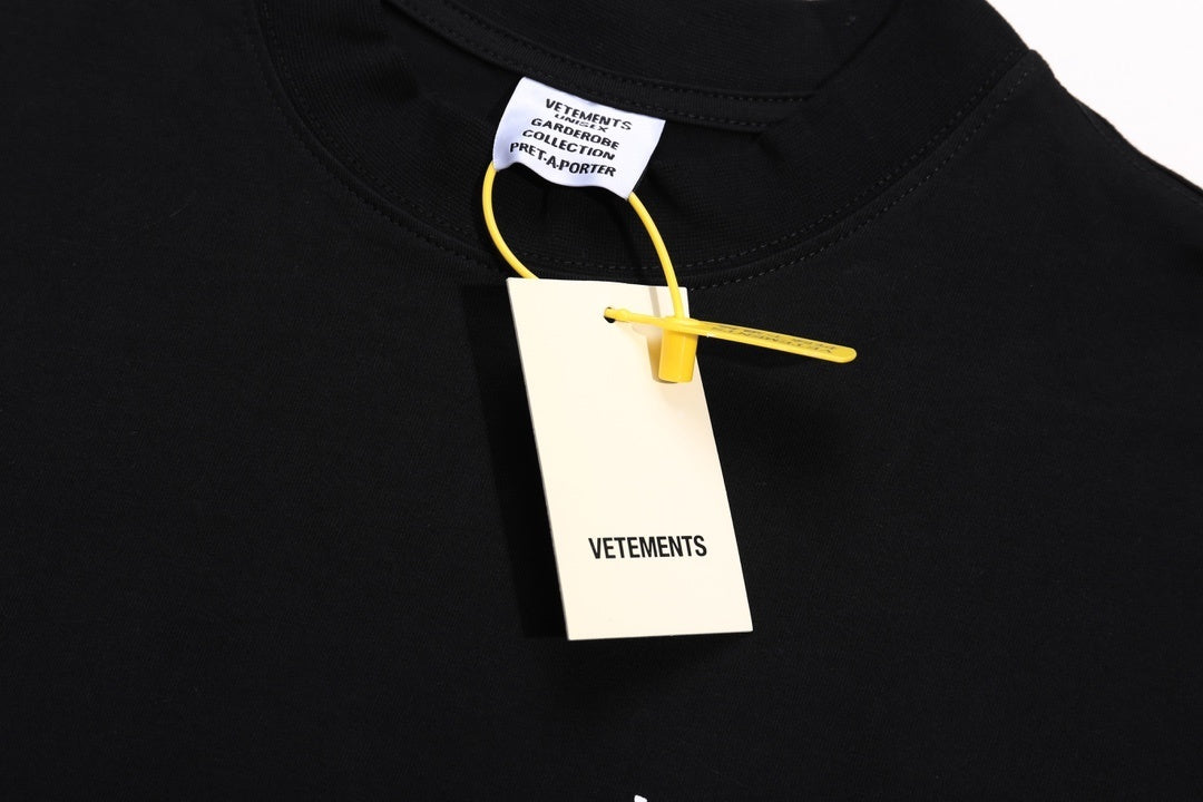 Vetements ‘Vetements.com’ T-shirt