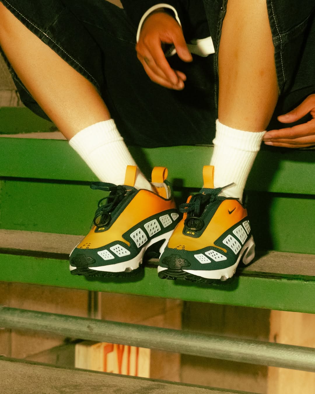 Nike Air Max Sunder - 'Canyon Gold'