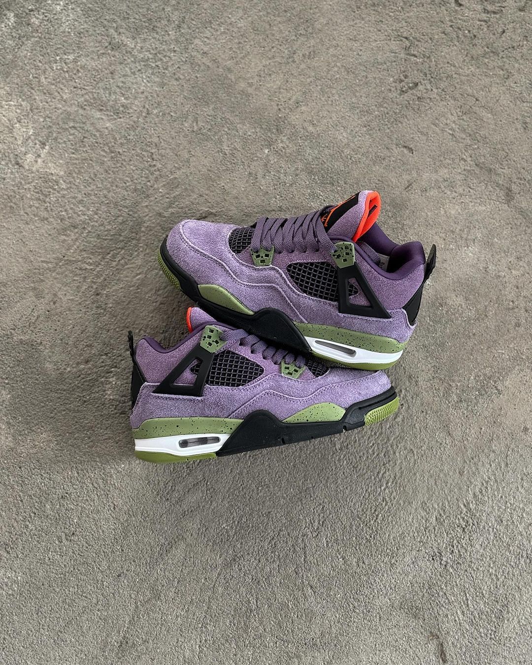 Air Jordan 4 Retro SB - 'Canyon Purple'