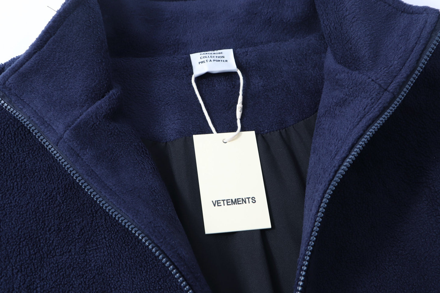 VETEMENTS Navy Embroidered-Logo Jacket