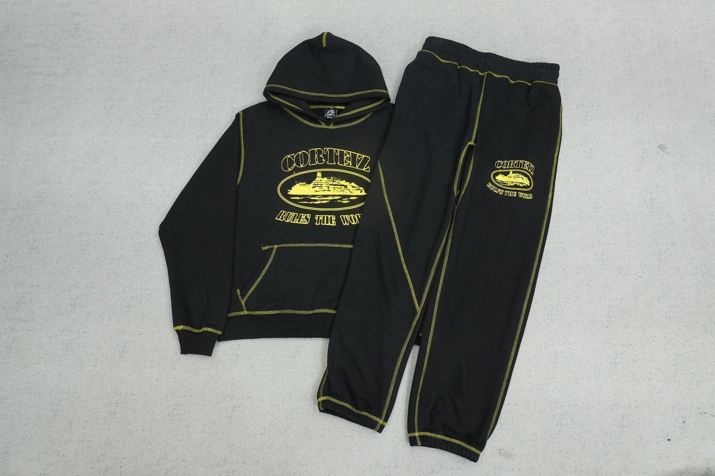 Corteiz Alcatraz Contrast Hoodie Black/Yellow